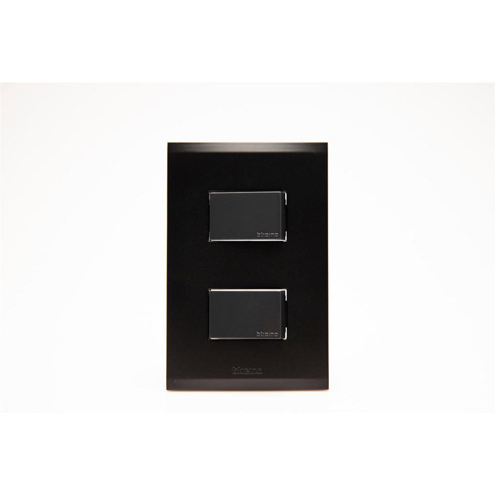 Placa Switch Doble 3 Vias 15A Nobile Negro Bticino