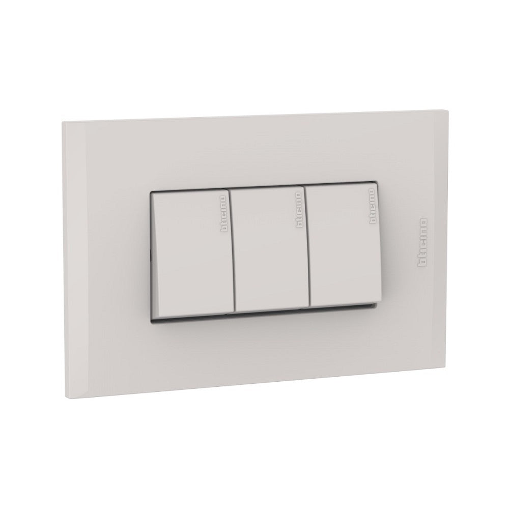 Placa Switch Triple 15A Nobile Marfil Bticino